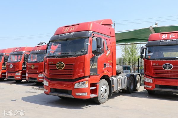 560马力国六车型,560马力国六自动挡牵引车