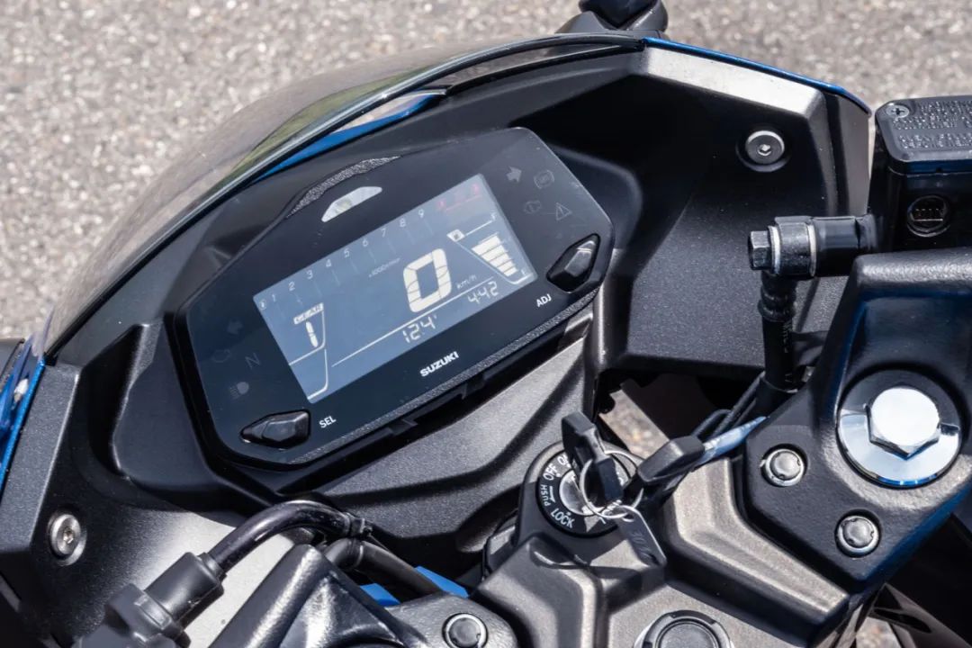 2020款全新铃木gixxer250sf,铃木gixxer250-sf