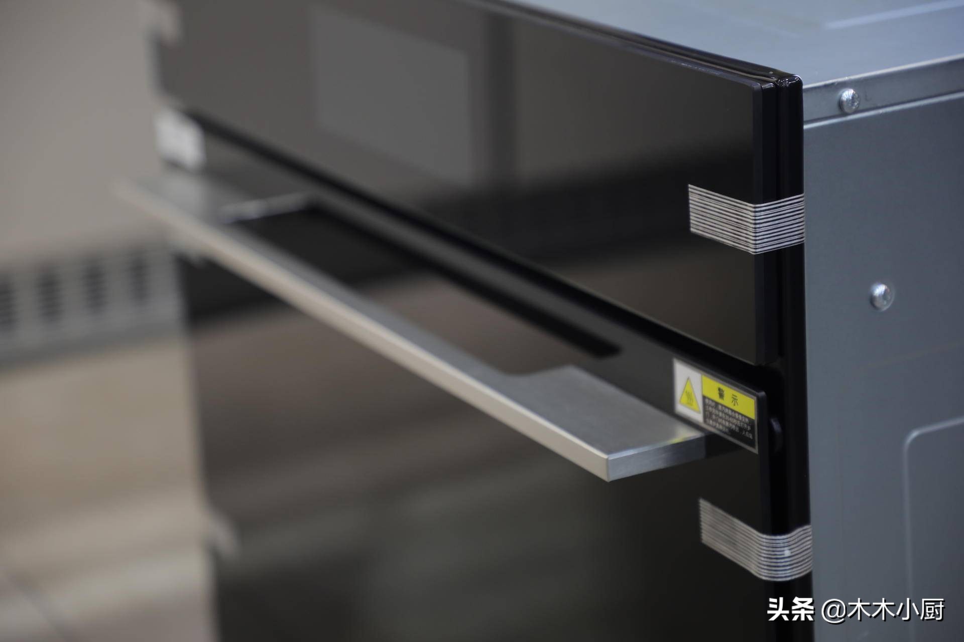 如何用家用蒸烤箱做面包全过程,自己在家用烤箱做面包的方法