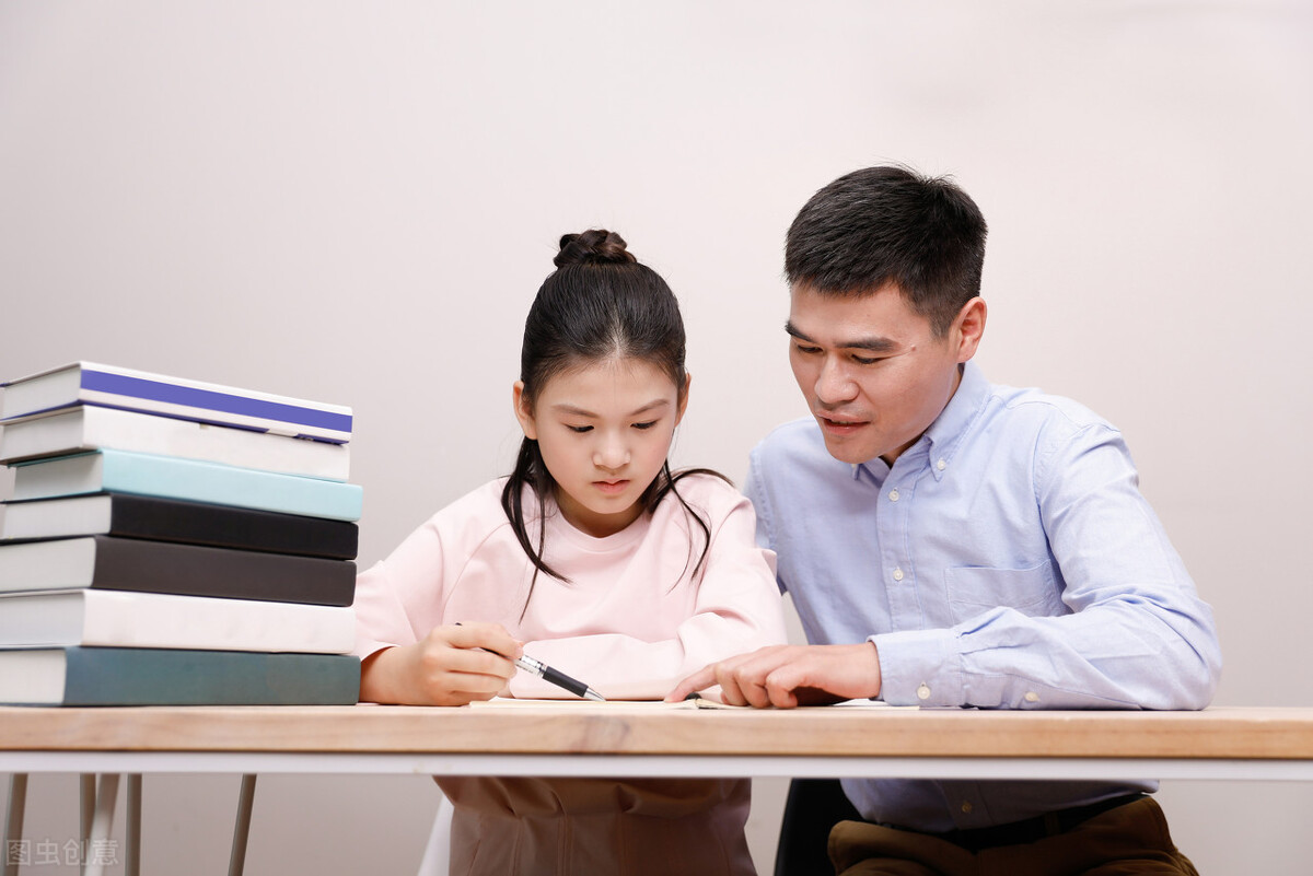 看了复旦教授的“学渣”儿子才知道，为人父母还是得认命