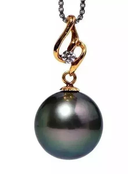 珍珠怎么选才能选到天然的好珍珠,珍珠首饰怎么选