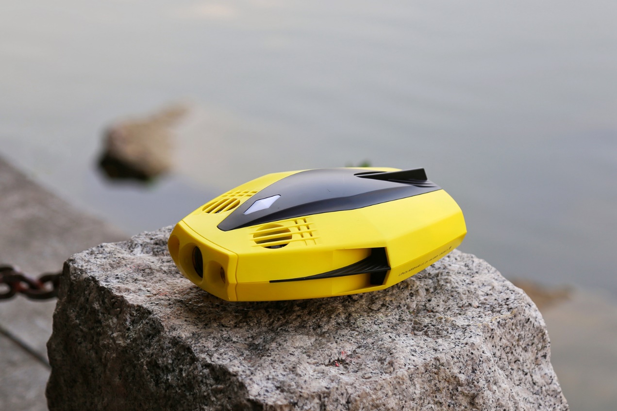 即是航模又是潜拍无人机潜行多睿体验有感