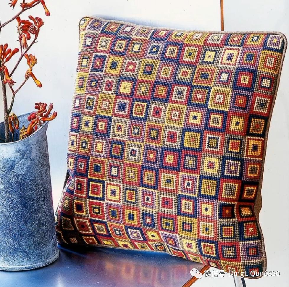绣好的十字绣抱枕,十字绣新款圆形抱枕图案大全