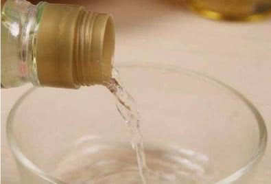 栀子花黄叶的原因及处理方法图片,栀子花有黄叶就应该把黄叶摘掉吗