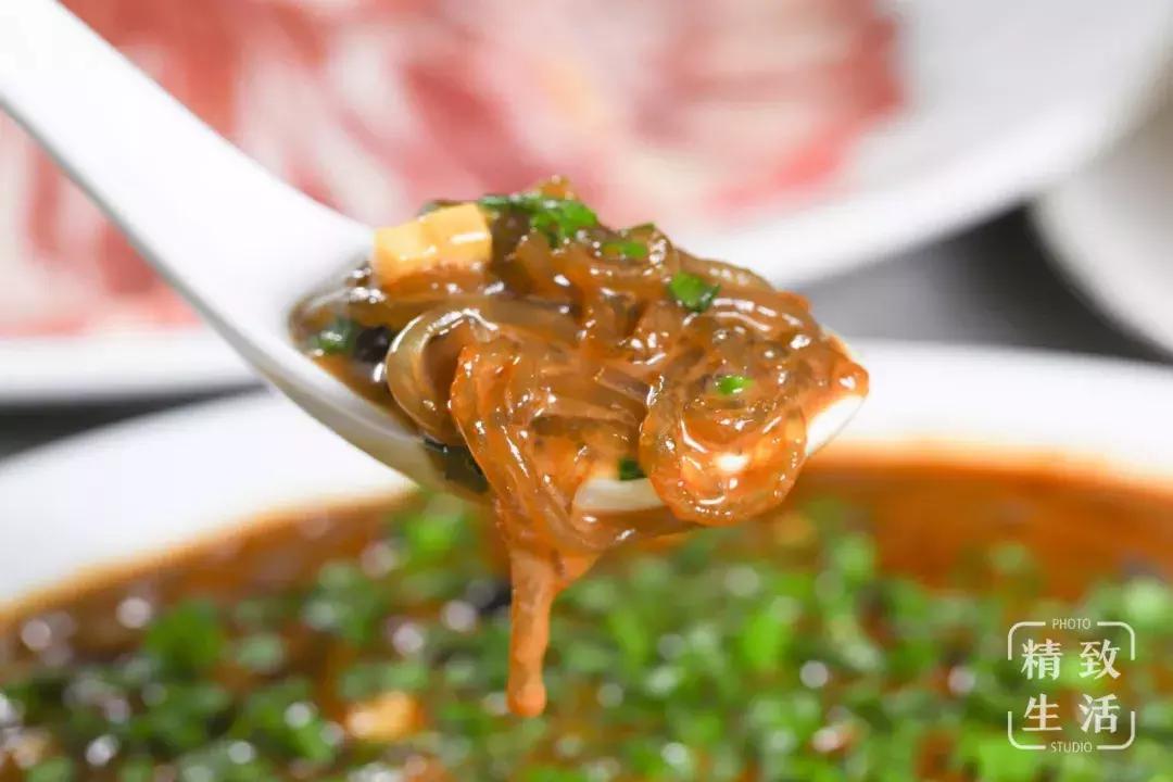 300公里外的“海鲜世家”登陆浦东！想吃要等8小时……