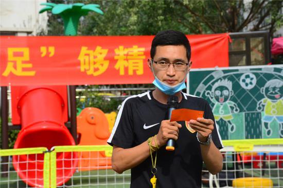 沃德兰·东大幼儿园易城园“沃沃足球赛”圆满落幕小球员诠释“体育精神”