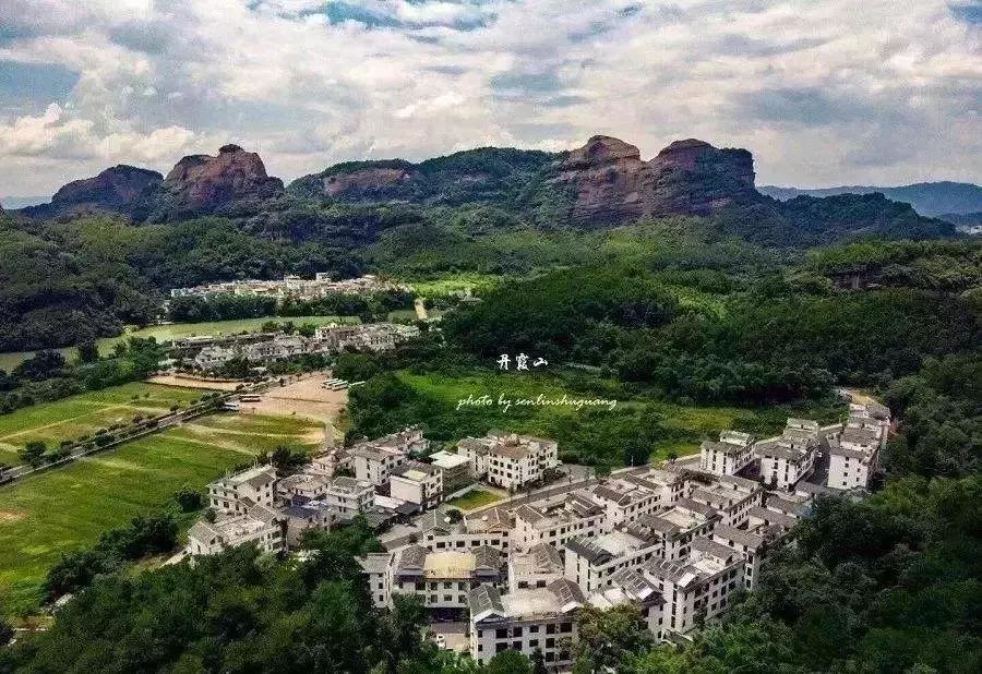 广东韶关丹霞山风景图片欣赏,韶关丹霞山的主要景观区