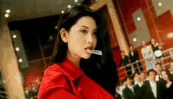 你爸妈看地方台打牌节目的样子，像极了看LOL直播的你