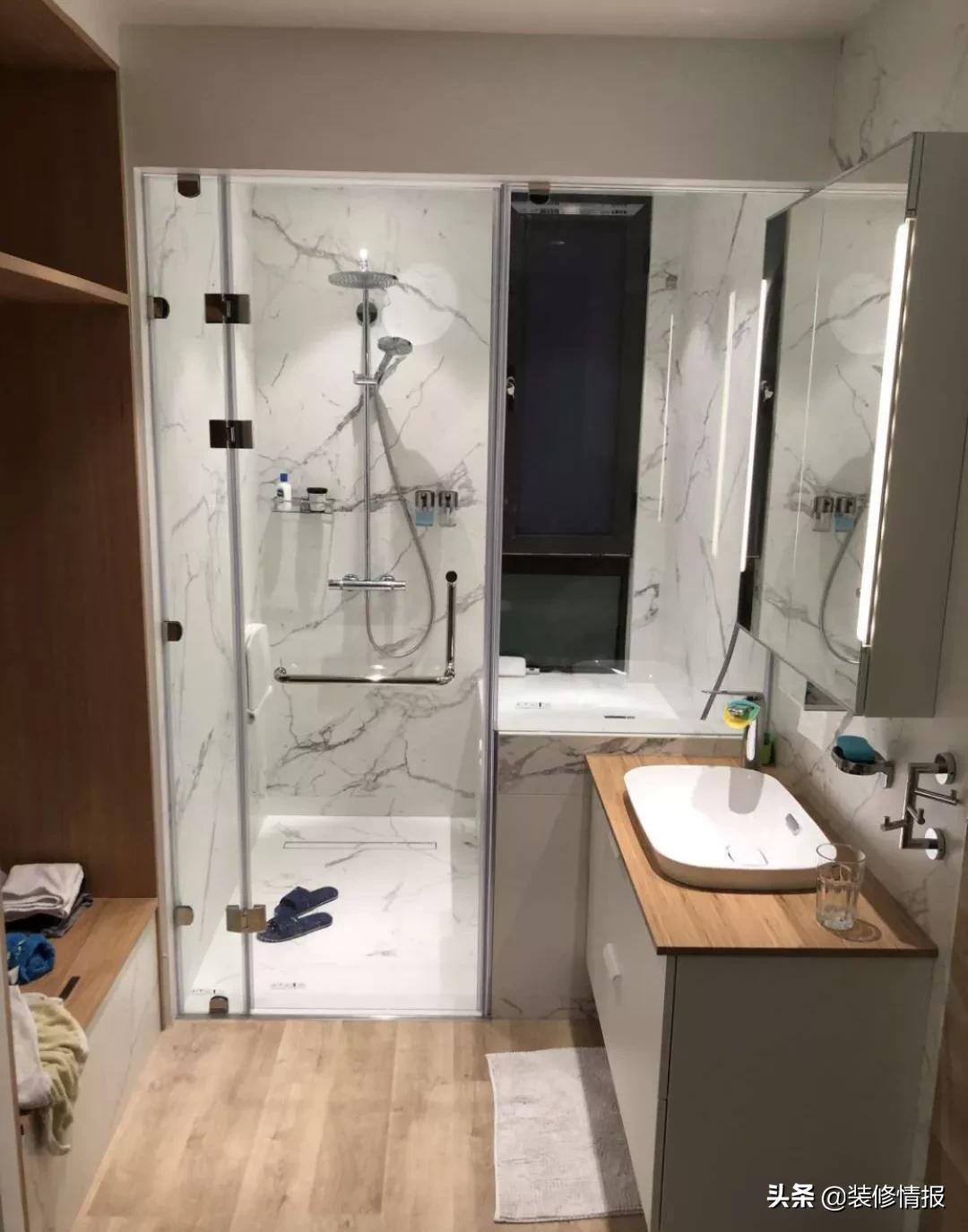 小户型卫生间平面布局最佳效果图,正方小户型卫生间设计布局