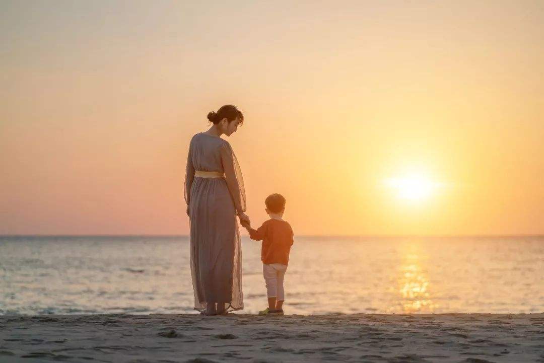 996是每天工作多少小时,女士996是什么工作