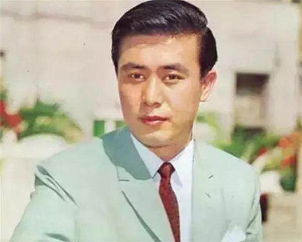 关之琳的情史简介,关之琳的情史有多厉害