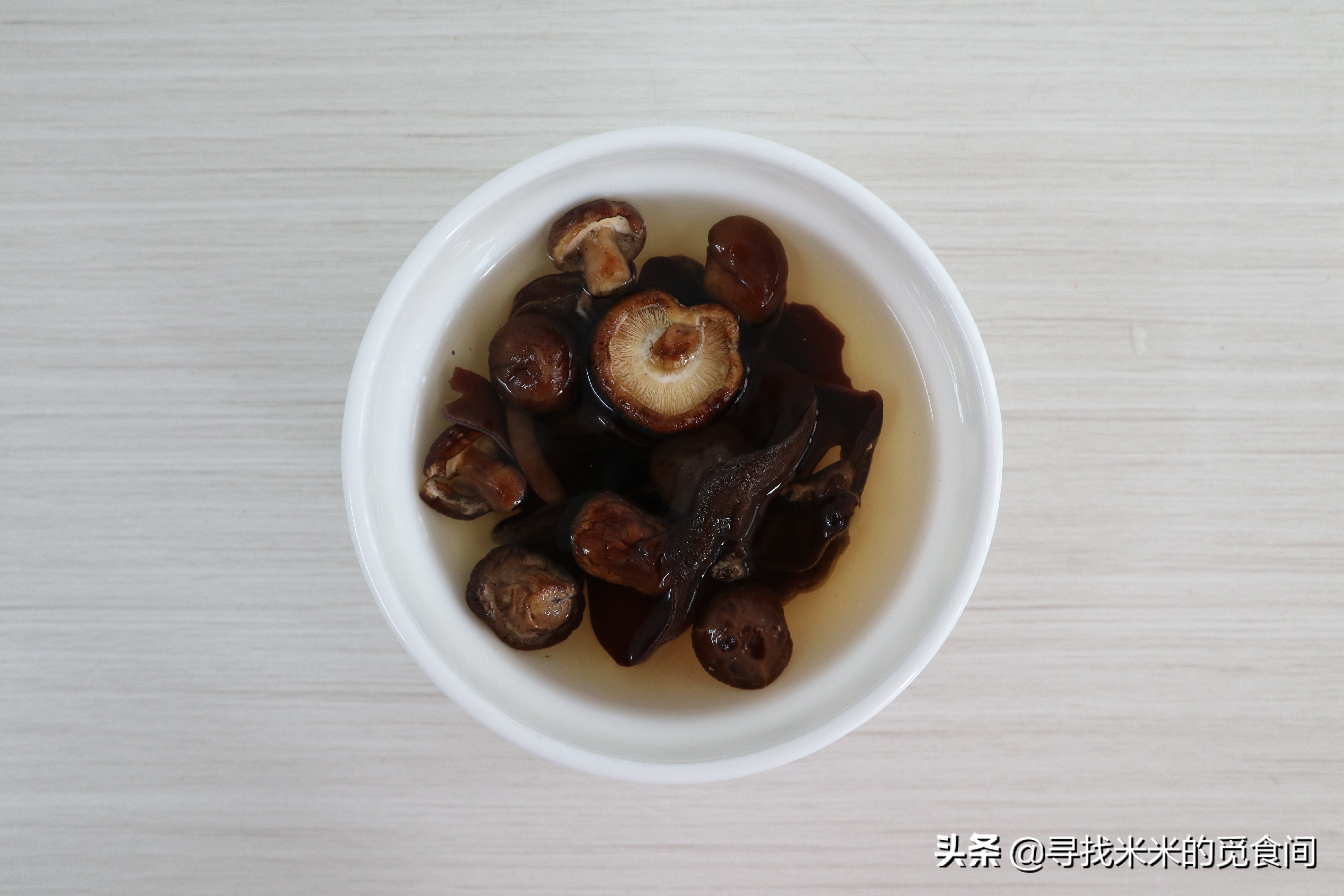 好吃的鸡翅包饭推荐,鸡翅包饭七块钱