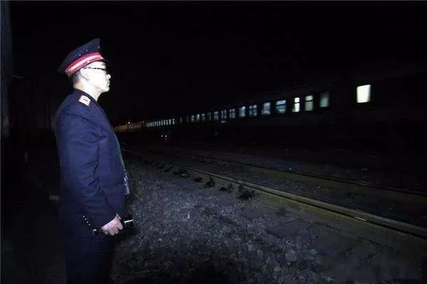 济南长安十二时辰,济南十二时辰图片