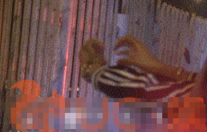 关晓彤街头拍戏被偶遇,关晓彤偷吃泡面被发现是什么综艺