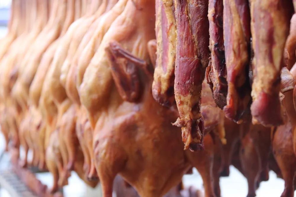 勾心勾魂啊,九尺的鸭脑壳鸭脖子鸭腿腿鸭脚脚鸭翘翘