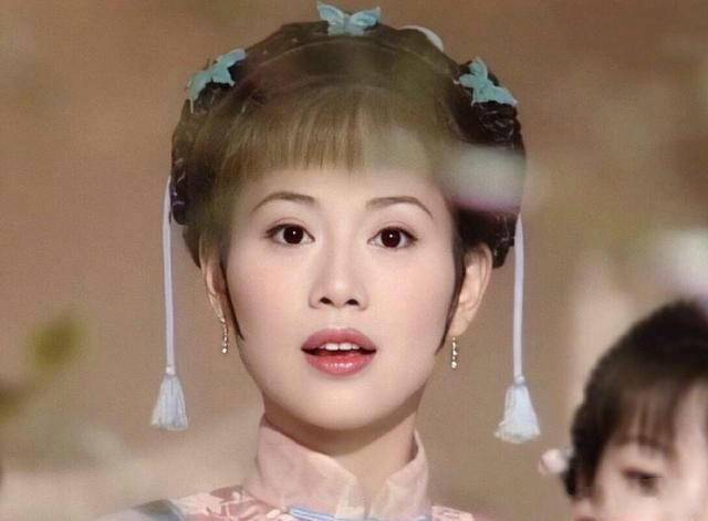 她被家人当作摇钱树,她曾被抛弃患抑郁症5年