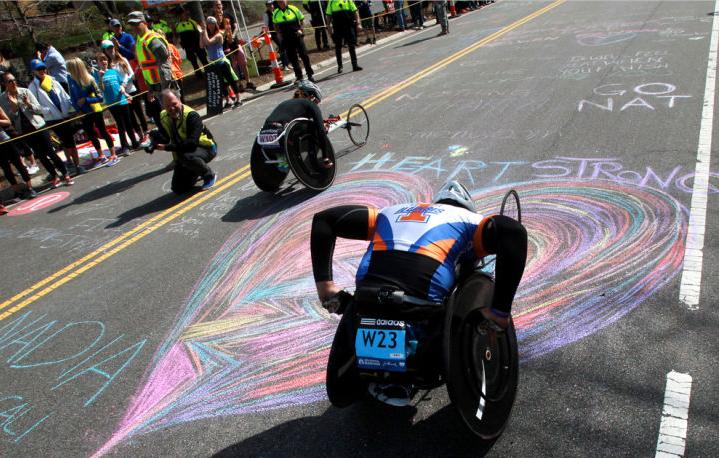 新款波士顿马拉松,跑者顶级殿堂