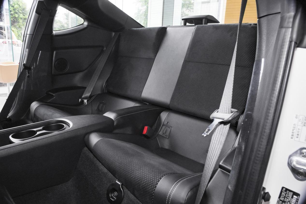 涓扮敯瓒呰窇86,涓扮敯86瓒呰窇