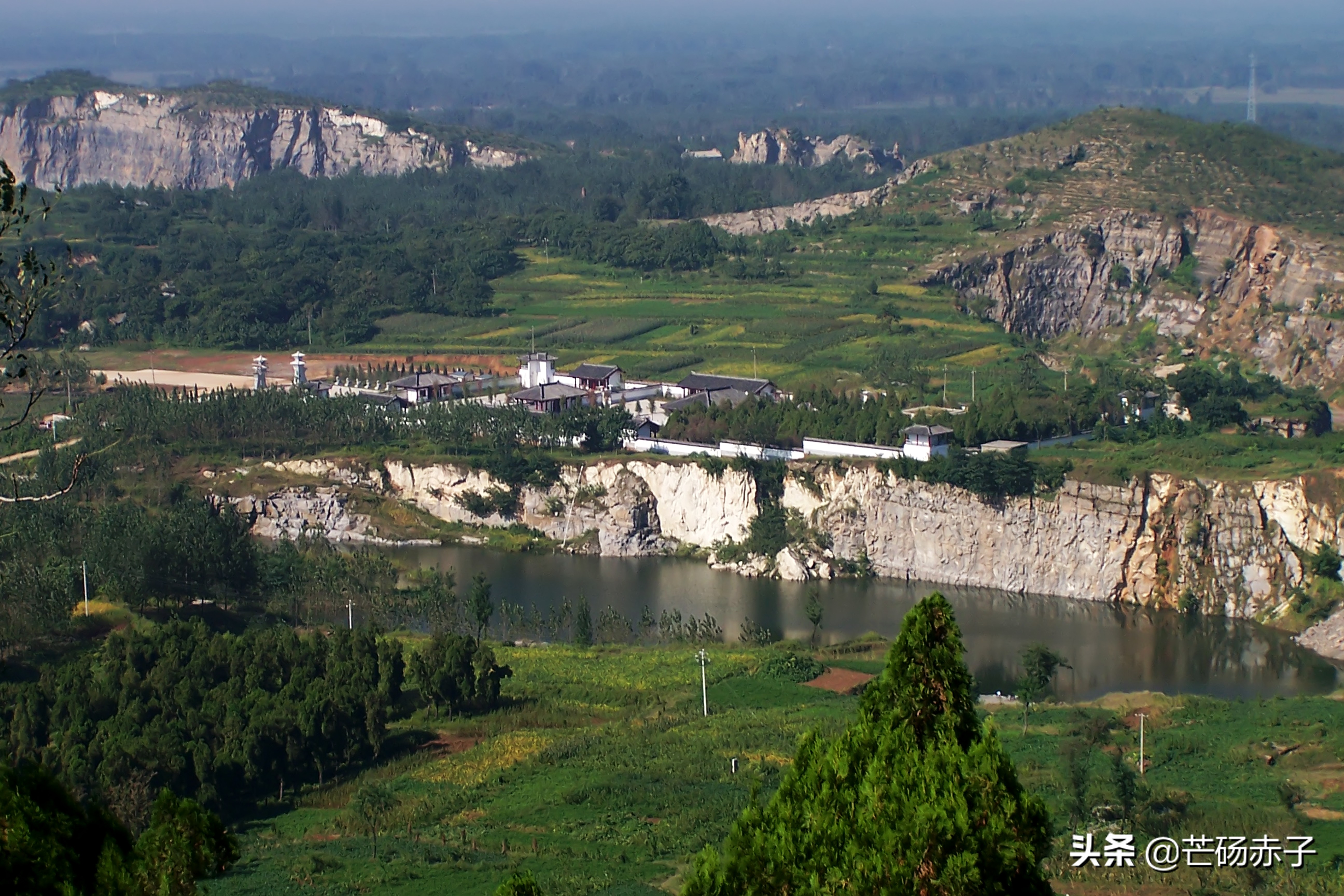 芒砀群山是怎样形成的,芒砀山和什么山相连