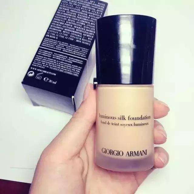 阿玛尼哪一款粉底液最好用,阿玛尼粉底液第1名