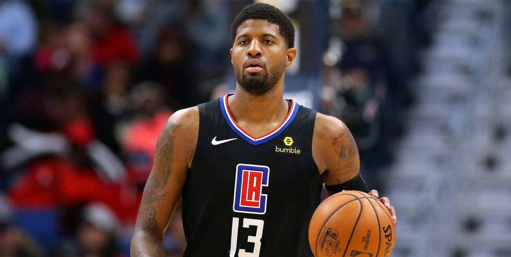 快船主教练里弗斯为诺维茨基暂停,快船教练里弗斯被裁