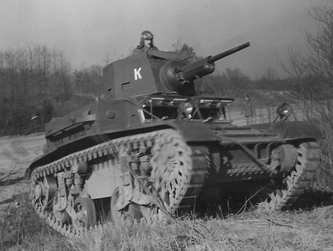 造型紧凑速度快，轻巧灵活机动好，在苏联颇受好评的M3轻型坦克