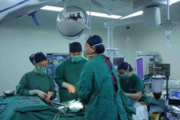 生孩子一定要侧切缝针吗,生孩子要不要选择无痛分娩