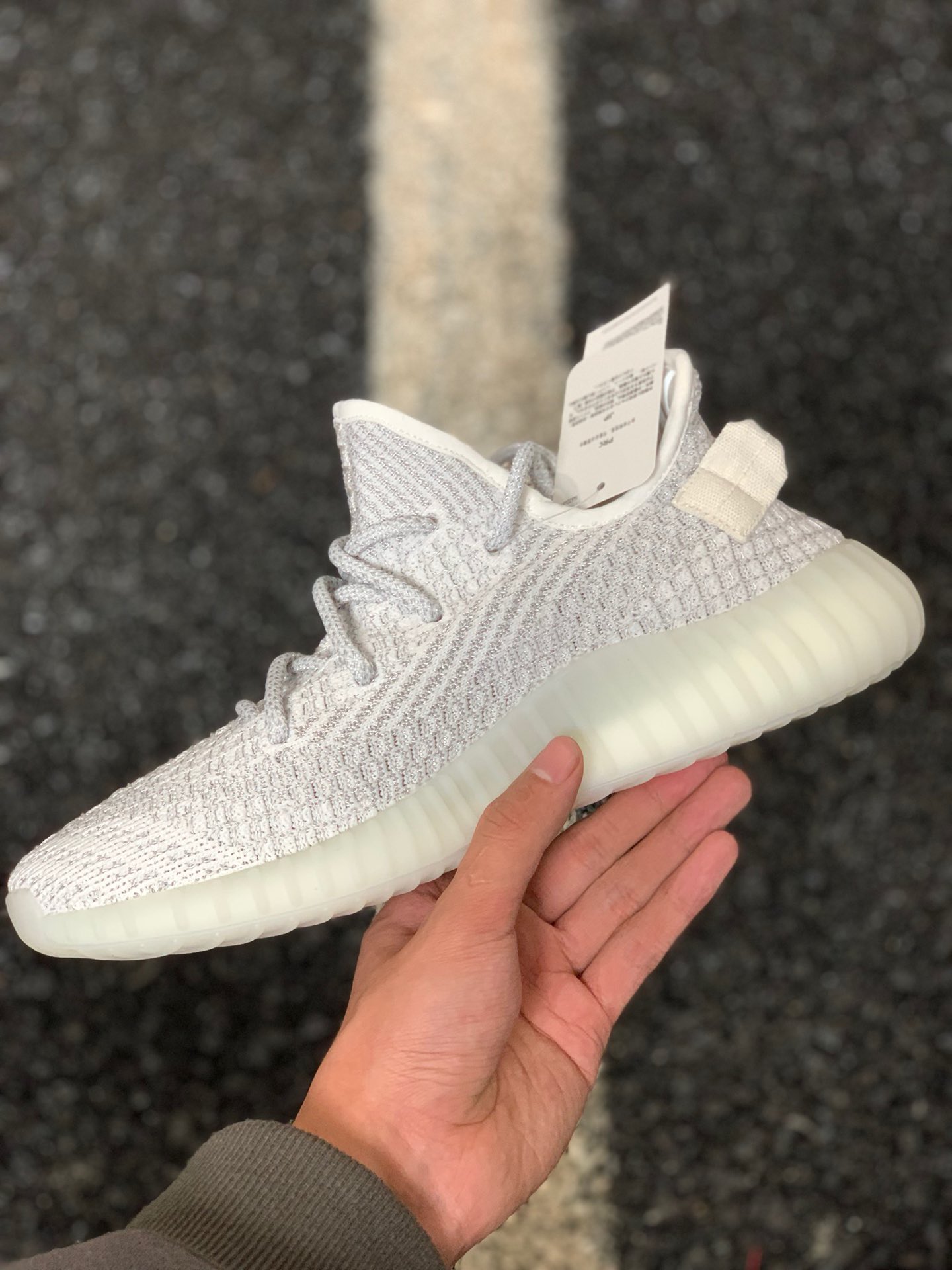 椰子350v2哪个配色好看,椰子350v2鞋带绑法