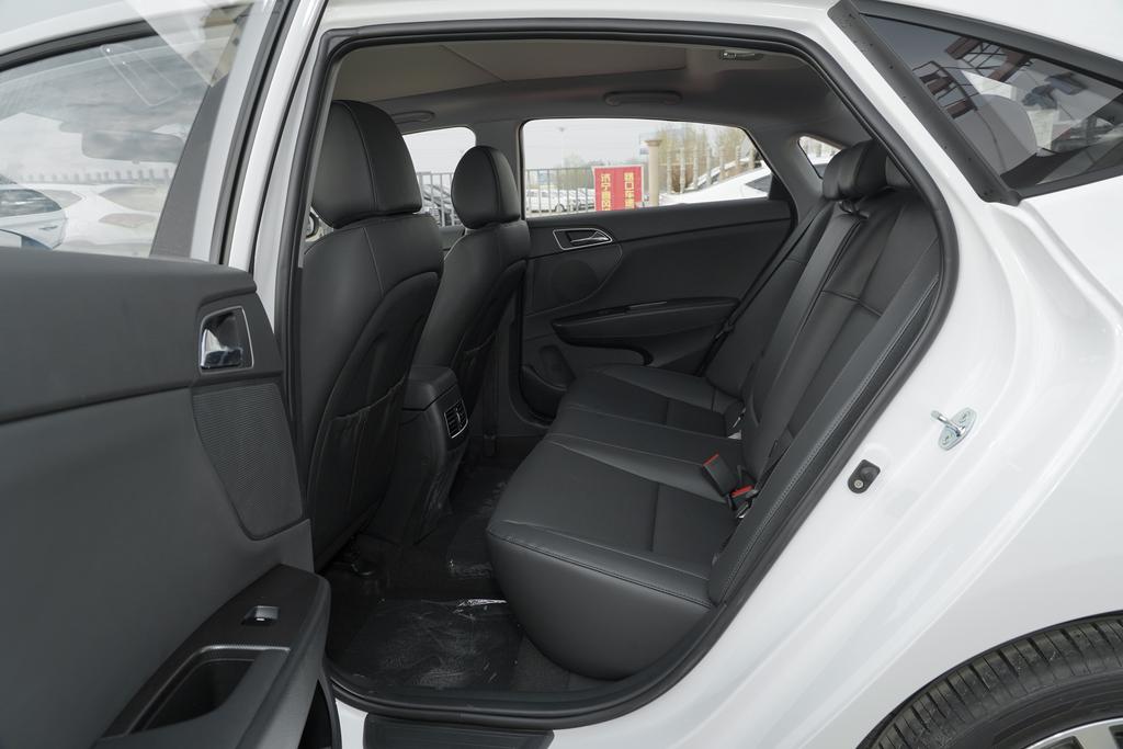 17款现代名图真实驾车感受,2017年的现代名图值得购买吗