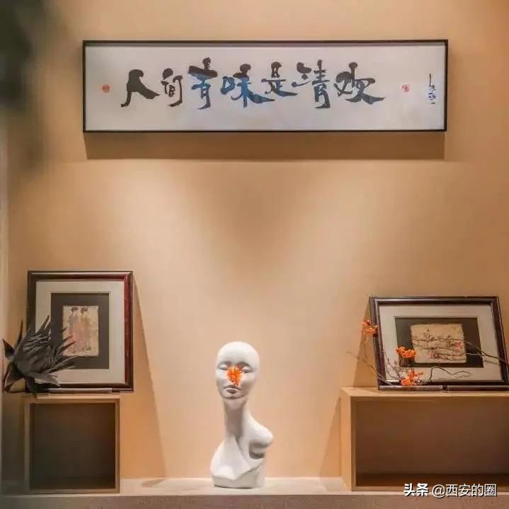 璧拌繘鑹烘湳涔﹀簵,璧拌繎鑹烘湳涔︾睄