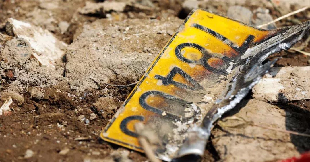 交警队查扣的摩托车最后怎么处理,被查扣物品怎么处理