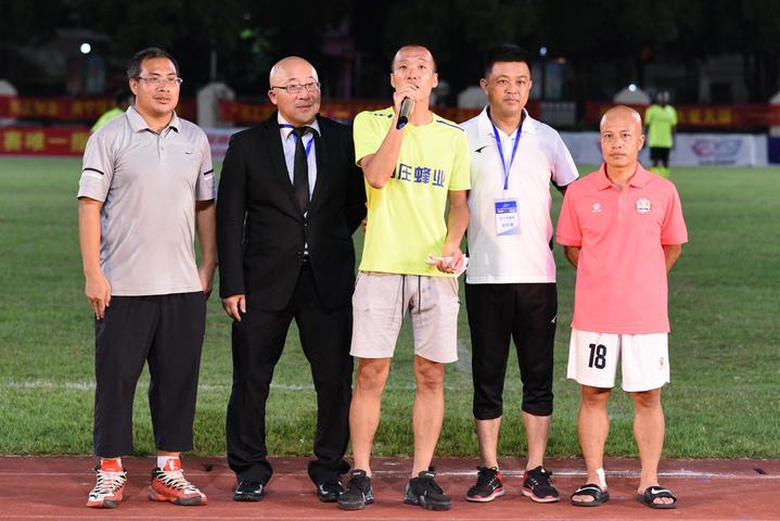 广西公益足球邀请赛,公益捐赠献爱心助力防疫显真情