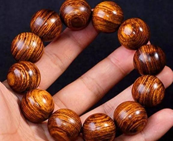 有收藏价值的木质手串,木质文玩手串