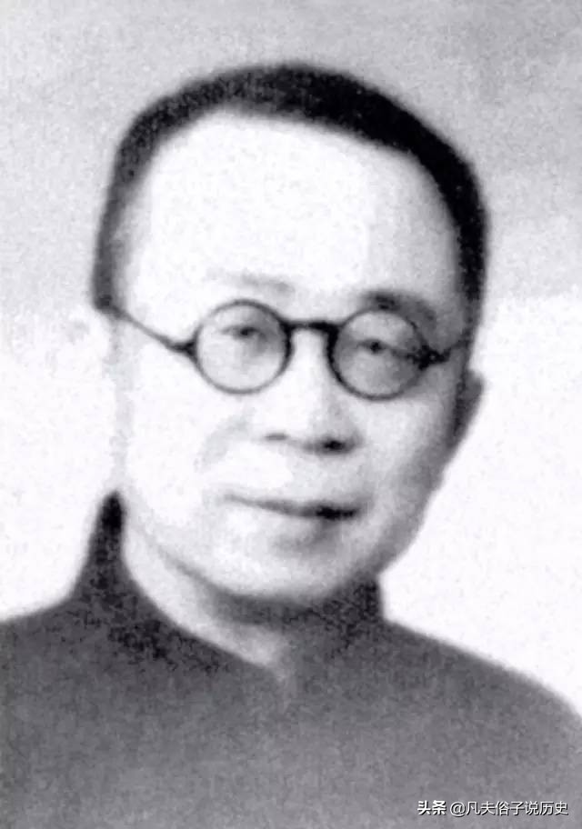 民国文坛忧郁王子，不仅第一次给了日本女子，而且放荡不羁爱自由