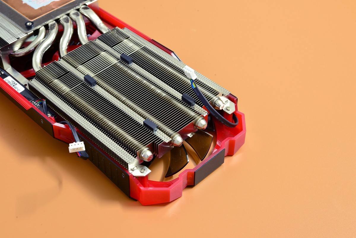 丐版3060ti和旗舰显卡性能差距,买丐版显卡有啥问题