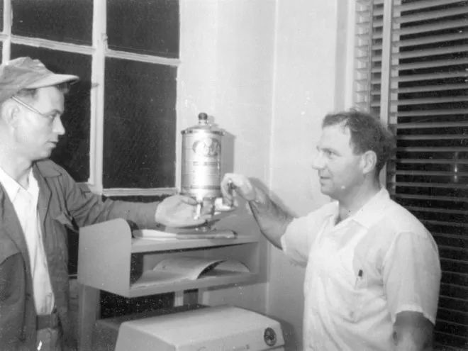 来上一滴洗手液，就此进入新世界