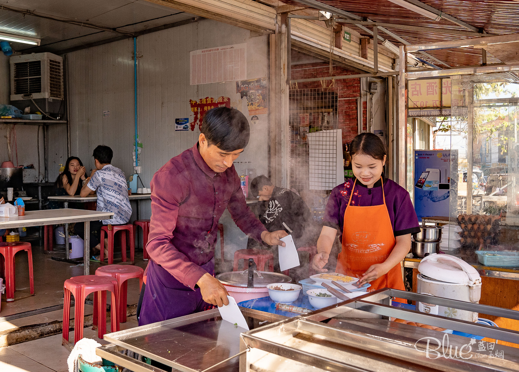 老挝旅游指南书籍,老挝旅游攻略1500字左右