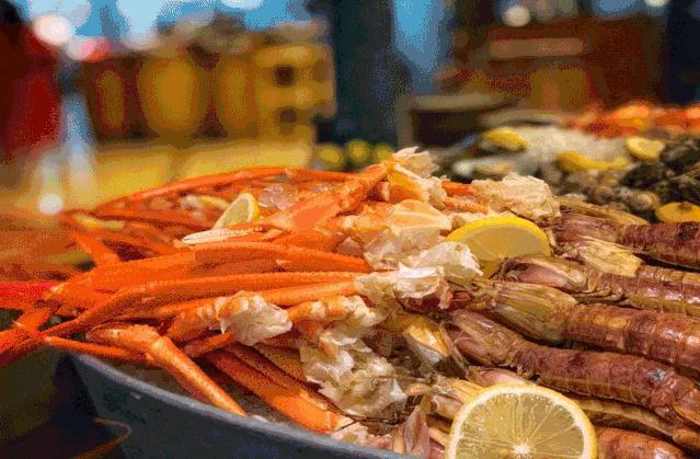 这家海鲜自助餐厅性价比超高,这家海鲜自助吃得太过瘾