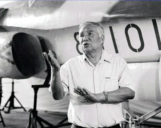 歼10是什么布局,歼10进气口为什么这么大