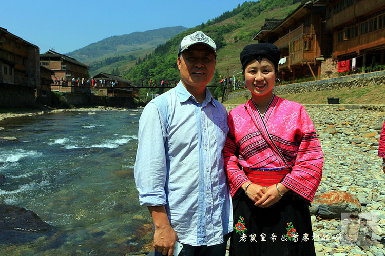 全国第一长发村,天下第一长发村视频