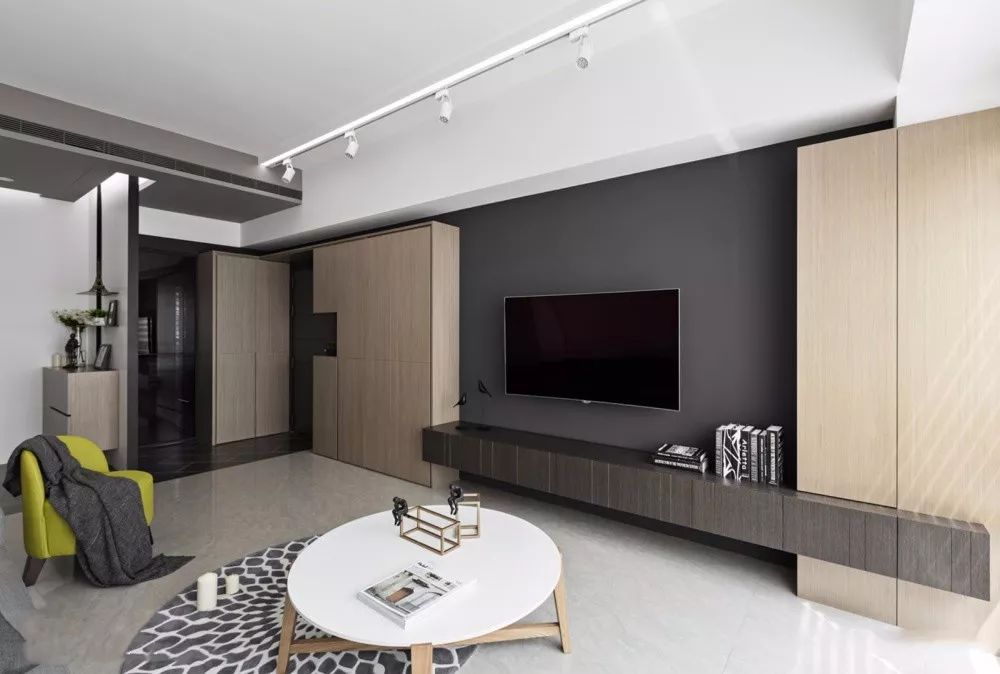 客厅大面积地砖深灰色铺贴效果图,客厅地砖简约铺贴图