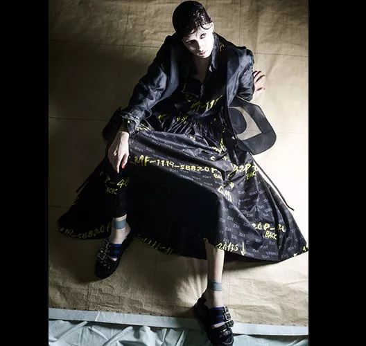 爱马仕不排队,爱马仕和lv哪个值得买