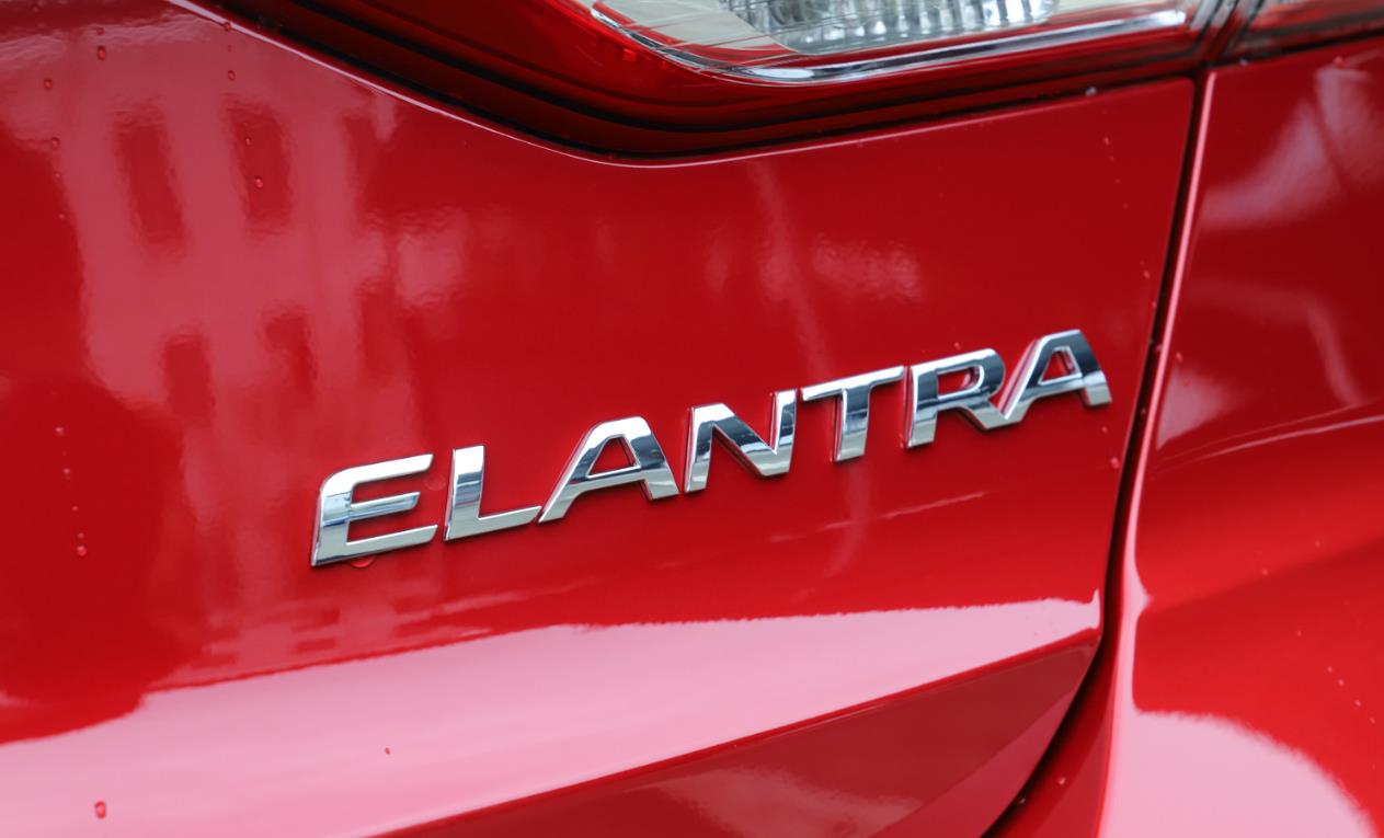 大众朗逸2017款和领动哪个好,现代领动2019款对比朗逸