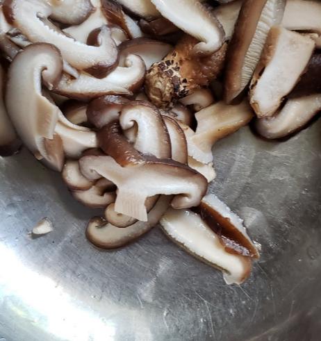 糯米吃着有一种很冲的味道,糯米买多了放一晚上发酵了怎么办