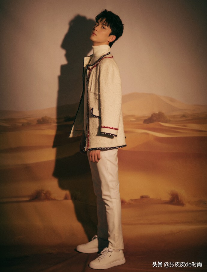 小哪吒吴磊图片 (吴磊是小哪吒吗)