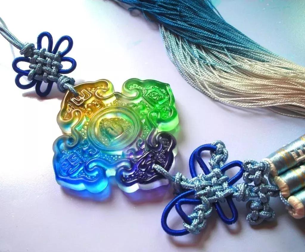 皇帝也会被骗？泰国镇国至宝，价值20亿的翡翠佛很可能不是翡翠