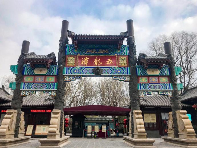 济南天下第一泉风景区开放首日，带你们“云逛”趵突泉、五龙潭……