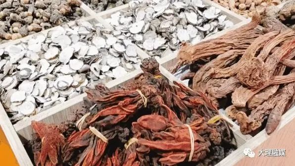 千年赶一街，今年大不同！明天三月街“线上赶集”~约起！