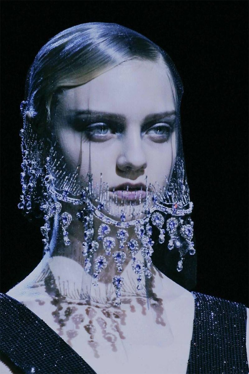 刘亦菲走红毯穿的礼服 (刘亦菲结婚了吗2017)