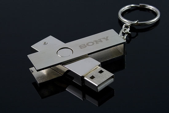 u盘只要是usb接口都可以接吗,u盘插入车载usb接口音乐读不出来